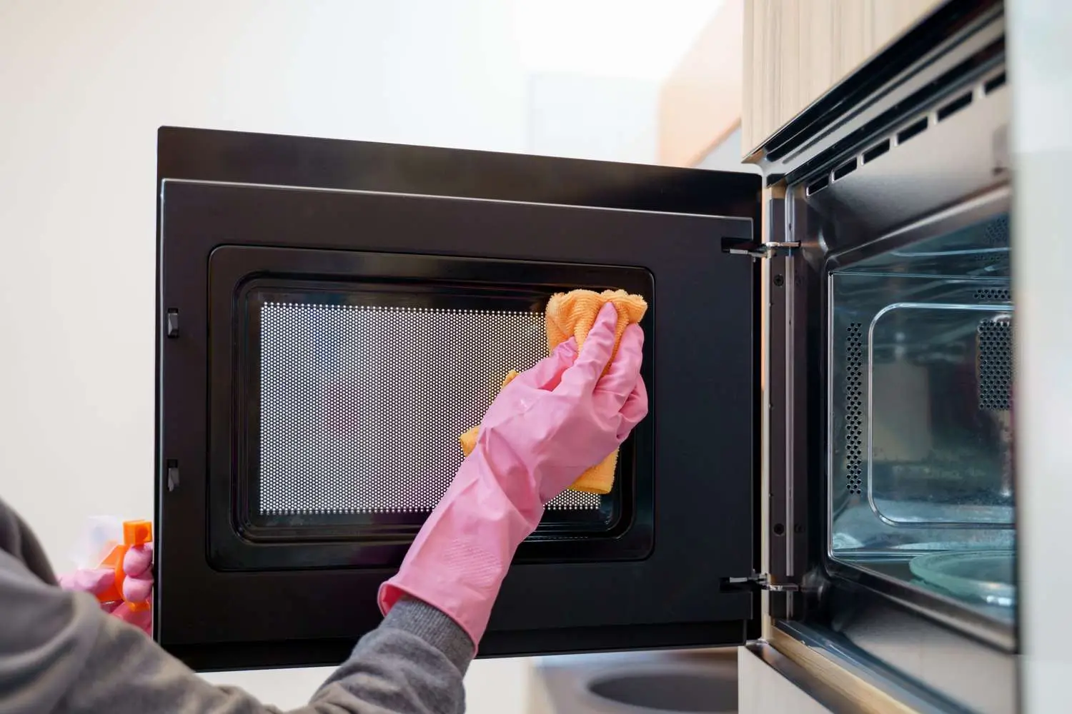 Questo elettrodomestico consuma dieci volte più di un frigorifero: attenzione ai consumi Immagine selezionata