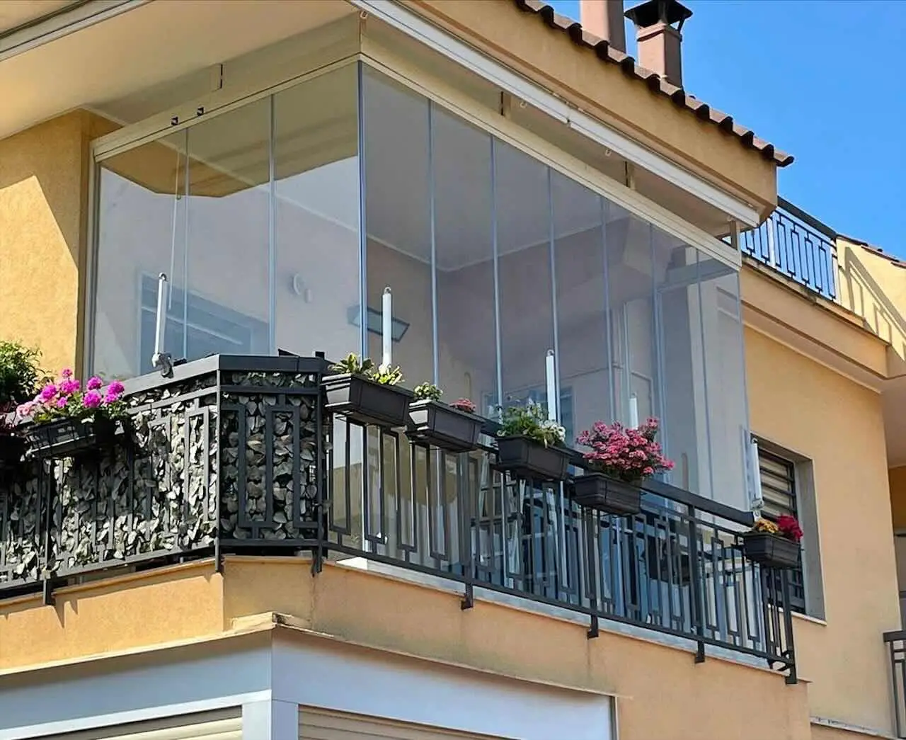 Soluzioni pratiche per rafforzare la sicurezza dei balconi in casa Soluzioni pratiche per rafforzare la sicurezza dei balconi in casa